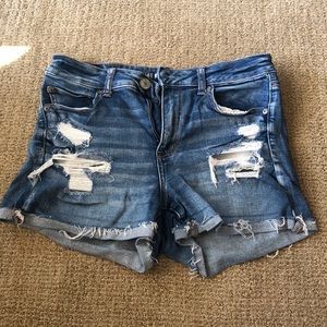 American Eagle Denim High Rise Shortie